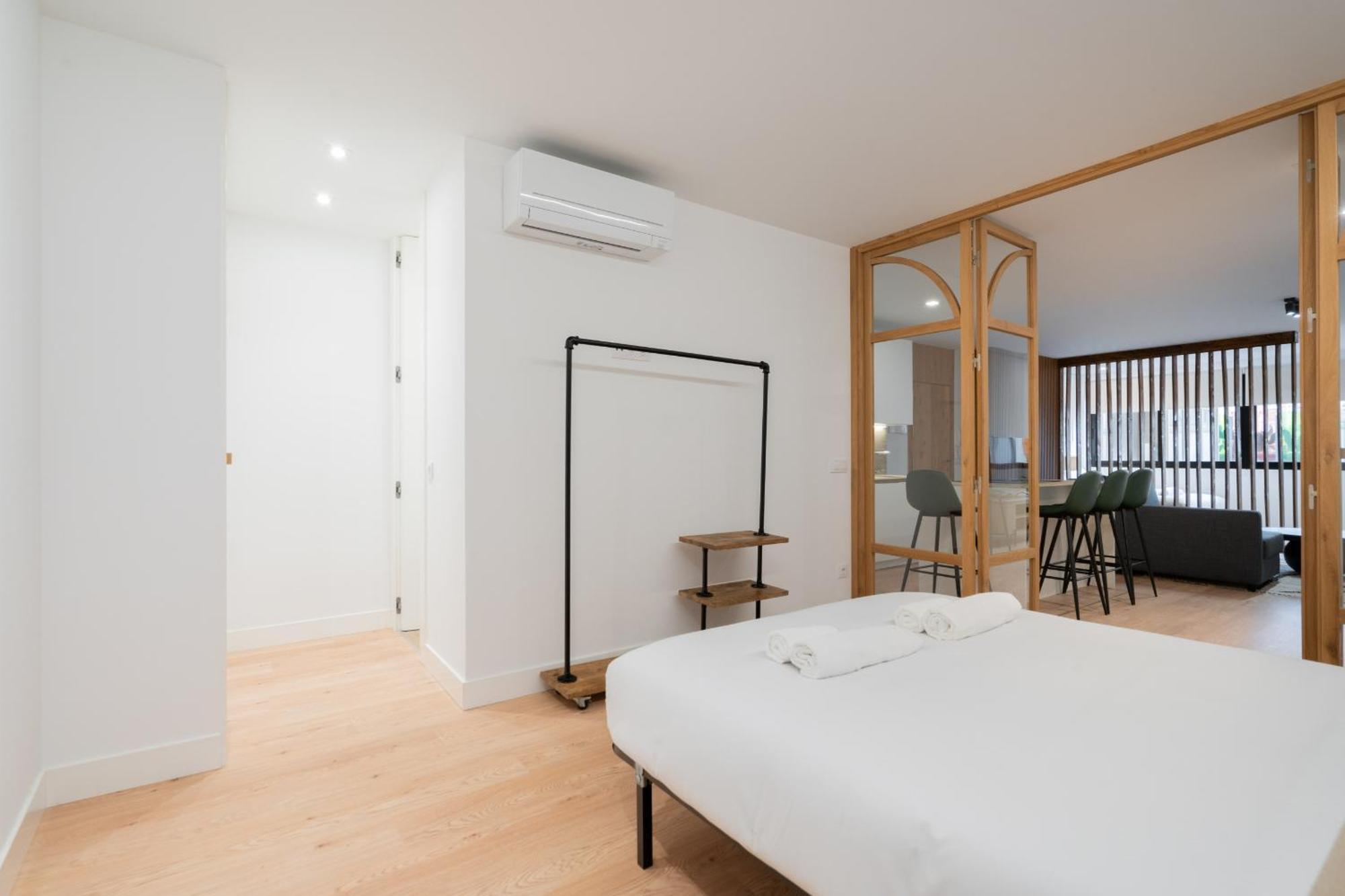 Apartamento Reformado Para 6 Personas En Plena Gran Via Alquiler Temporal Madrid Extérieur photo