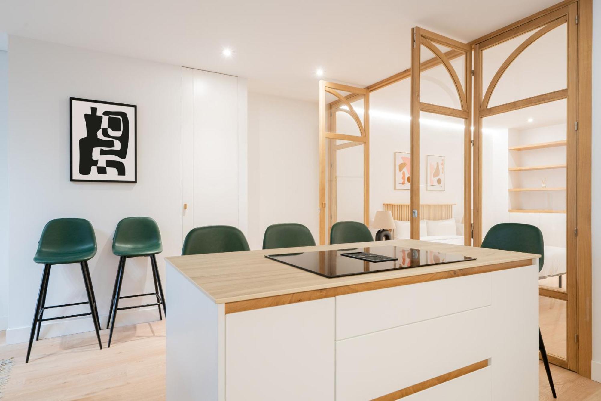 Apartamento Reformado Para 6 Personas En Plena Gran Via Alquiler Temporal Madrid Extérieur photo